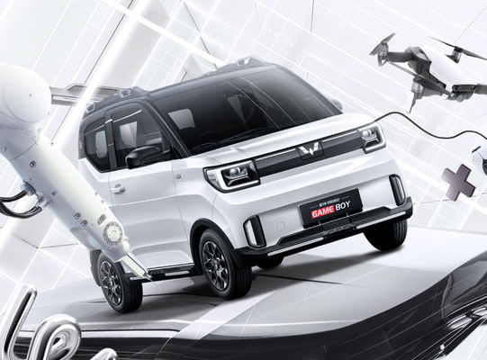 120-170 كم ميني EV سيارات Wuling Ev Car 3 أبواب 4 مقاعد حجم صغير