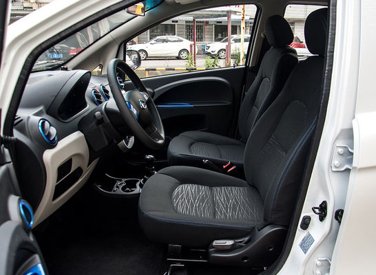5 أبواب 5 مقاعد سيارة شانجان الكهربائية Changan Benben Ev 210-301km