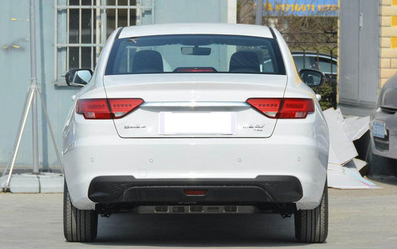 كومباكت Dihao Geely كهربائي Car 421KM 4 أبواب 5 مقاعد شحن سريع
