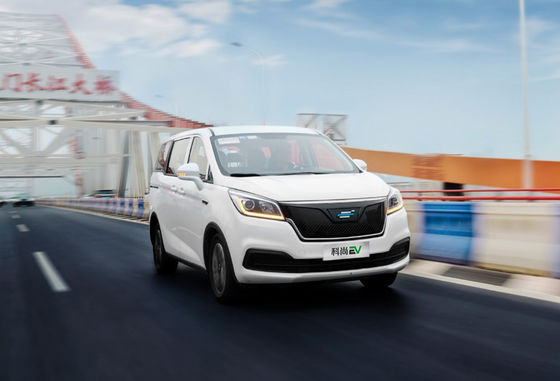Changan Auchan Kochan كهربائي بالكامل MPv 400KM 5 أبواب 7 مقاعد