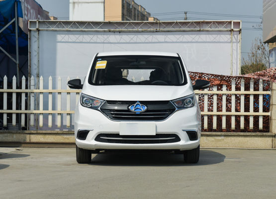 قيادة سلسة MPV كهربائي Car 402KM Changan Auchan A600ev 5 مقاعد