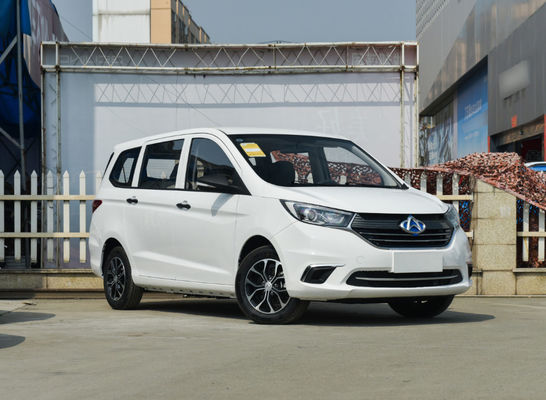 قيادة سلسة MPV كهربائي Car 402KM Changan Auchan A600ev 5 مقاعد