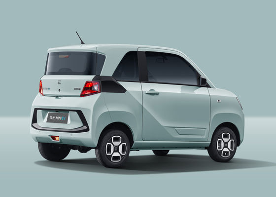 3 أبواب 4 مقاعد Dongfeng Motor كهربائي Vehicle Fengguang ميني Ev 120KM-220KM