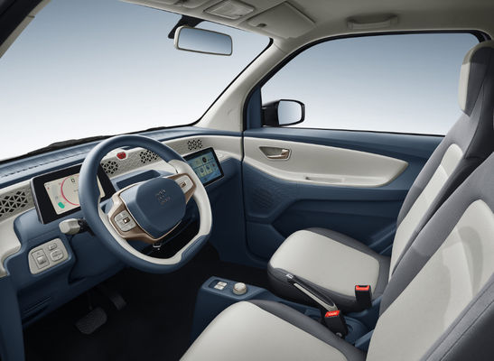 3 أبواب 4 مقاعد Dongfeng Motor كهربائي Vehicle Fengguang ميني Ev 120KM-220KM