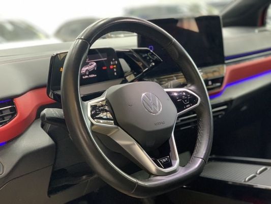 VW ID4 X 2023 Sedan كهربائي Car 425-607KM كهربائي Suv سيارة 5 أبواب 5 مقاعد