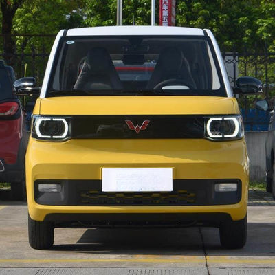 نقي كهربائي Gm Wuling ميني EV 120-170KM الحجم الصغير Easy Park