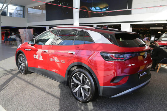 ID.4 CROZZ VW Sedan كهربائي Car 400-550KM نقي كهربائي Suv 5 أبواب 5 مقاعد