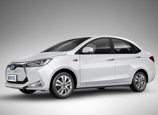 4 أبواب 5 مقاعد JAC كهربائي Car 320KM JAC IEV7L Small Ev Car