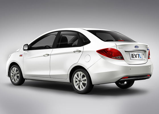 4 أبواب 5 مقاعد JAC كهربائي Car 320KM JAC IEV7L Small Ev Car