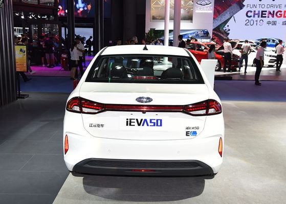 350-402KM JAC سيارة كهربائية أحادية المحرك JAC Iev A50 Auto كهربائي Vehicle