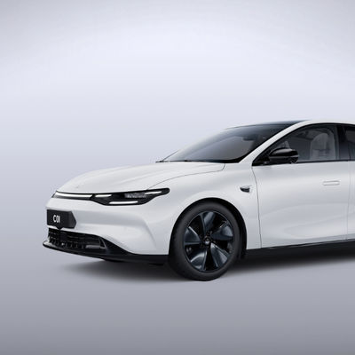 Leap Motor C01 نقي كهربائي سيارة Mid Large 525-717KM 4 أبواب 5 مقاعد