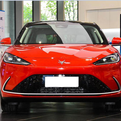 ARCFOX Alpha S Sedan كهربائي Car 525-708KM مع 5 أبواب 5 مقاعد