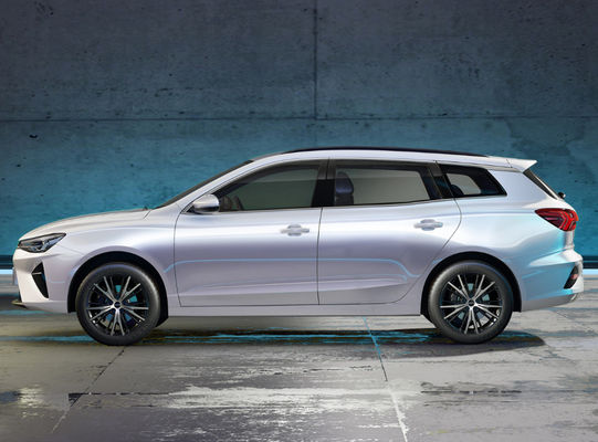 Roewe Ei5 SAIC Motor كهربائي Car 501KM مع 5 أبواب و 5 مقاعد
