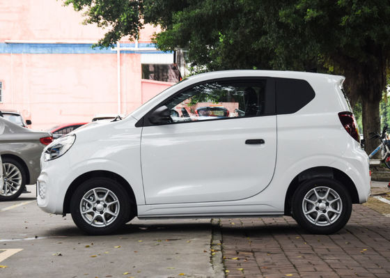 3 أبواب 4 مقاعد SAIC Motor كهربائي Car SAIC Roewe CLEVER 311KM