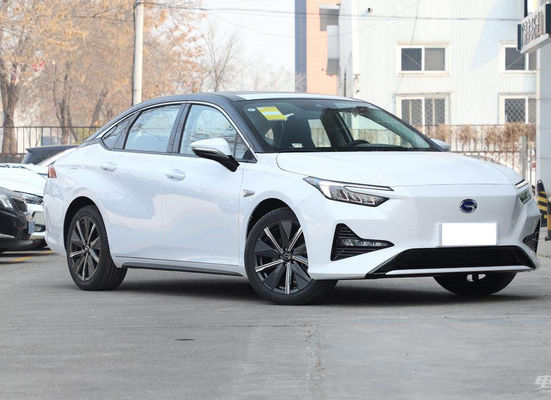 Guangqi Yilue EA6 Sedan كهربائي Car 510KM 4 أبواب 5 مقاعد 0.78H شحن سريع