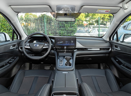 Guangqi Yilue EA6 Sedan كهربائي Car 510KM 4 أبواب 5 مقاعد 0.78H شحن سريع