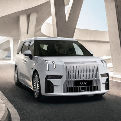 702-822KM MPV سيارة كهربائية طويلة المدى عالية الأداء 5 أبواب 6 مقاعد