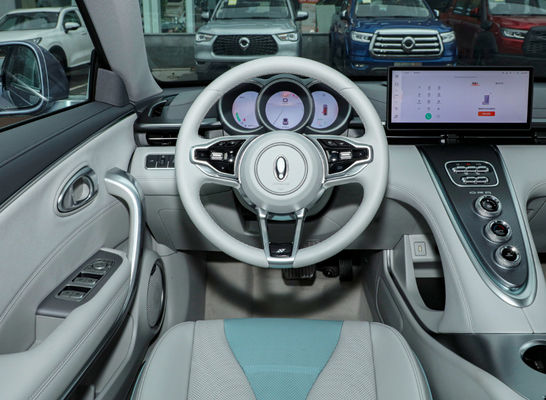 4 أبواب 5 مقاعد ORA Lightning Cat 555-705KM Auto نقي كهربائي Vehicle