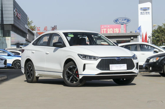 E3 Byd Sedan كهربائي Car Official معيار 401KM 4 أبواب 5 مقاعد