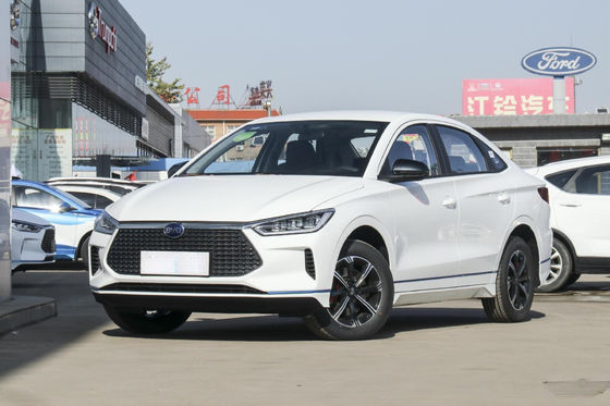 E3 Byd Sedan كهربائي Car Official معيار 401KM 4 أبواب 5 مقاعد
