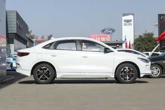 E3 Byd Sedan كهربائي Car Official معيار 401KM 4 أبواب 5 مقاعد