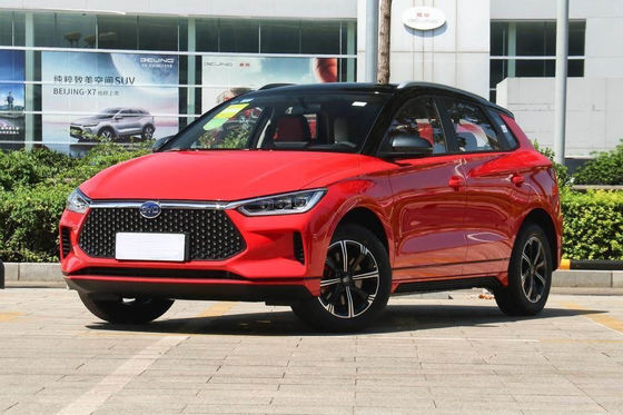 Byd E2 Red Sedan كهربائي Car 2022 Business Edition 401KM 5 أبواب 5 مقاعد