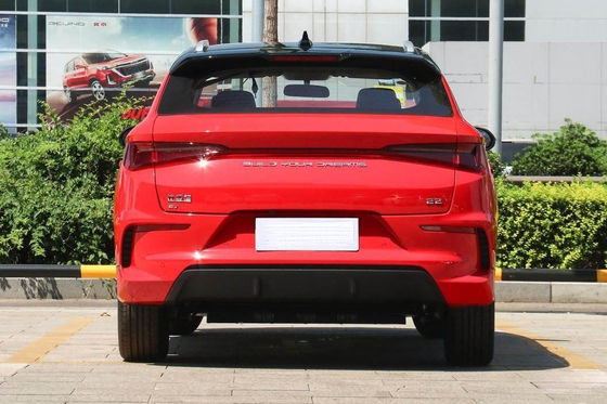 Byd E2 Red Sedan كهربائي Car 2022 Business Edition 401KM 5 أبواب 5 مقاعد