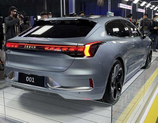Zeekr 001 Silver 2023 نقي Ev سيارة 546-1032KM طويلة المدى عالية الأداء